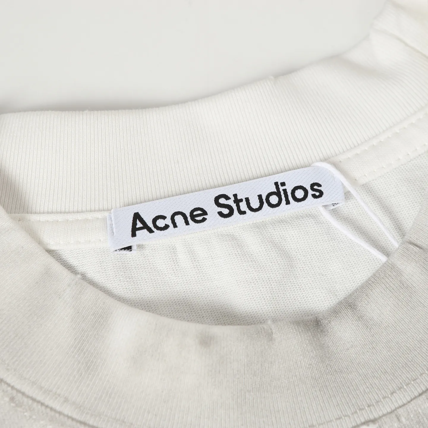 ACNE + ， Retro ， Acne logo ， ， ， oversize Same Style ， 、 、 ， 。 ：White/Black/Gray Sizes：XS/S/M/L